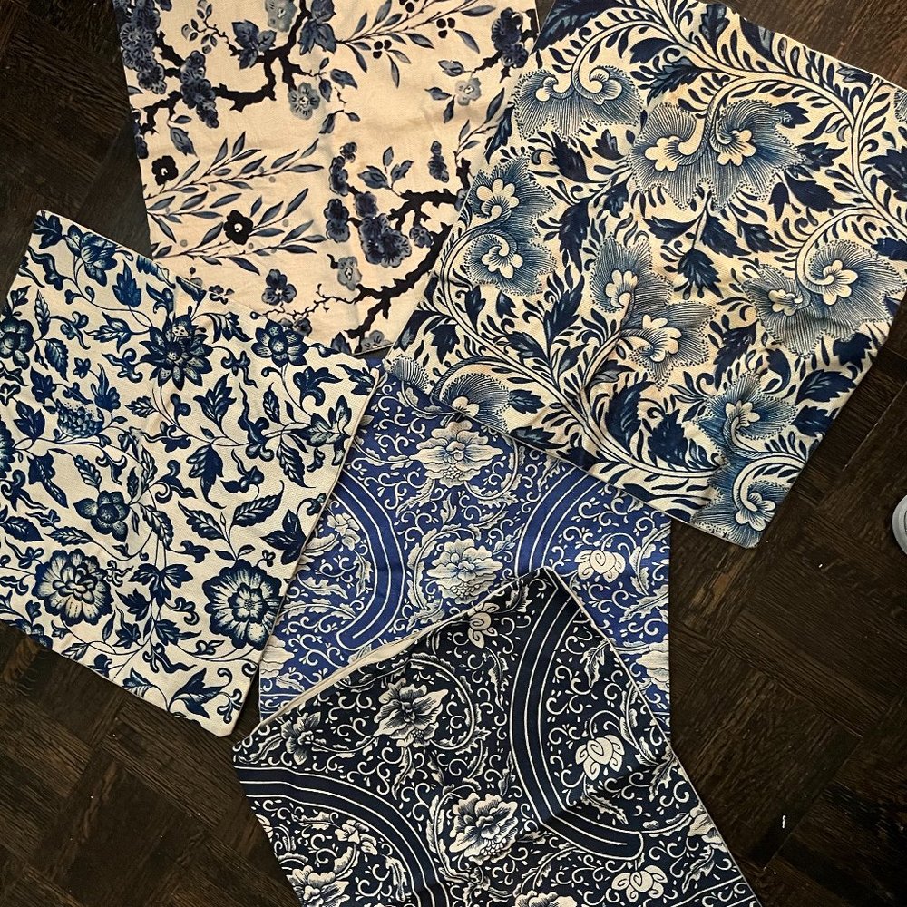 Set of six blue and white lightweight pillow cases